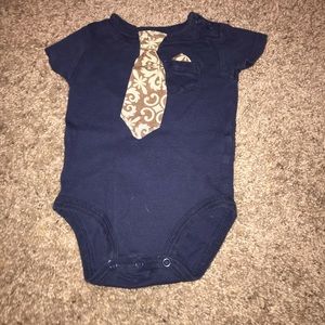 Carters Onesie w Tie and Pocket